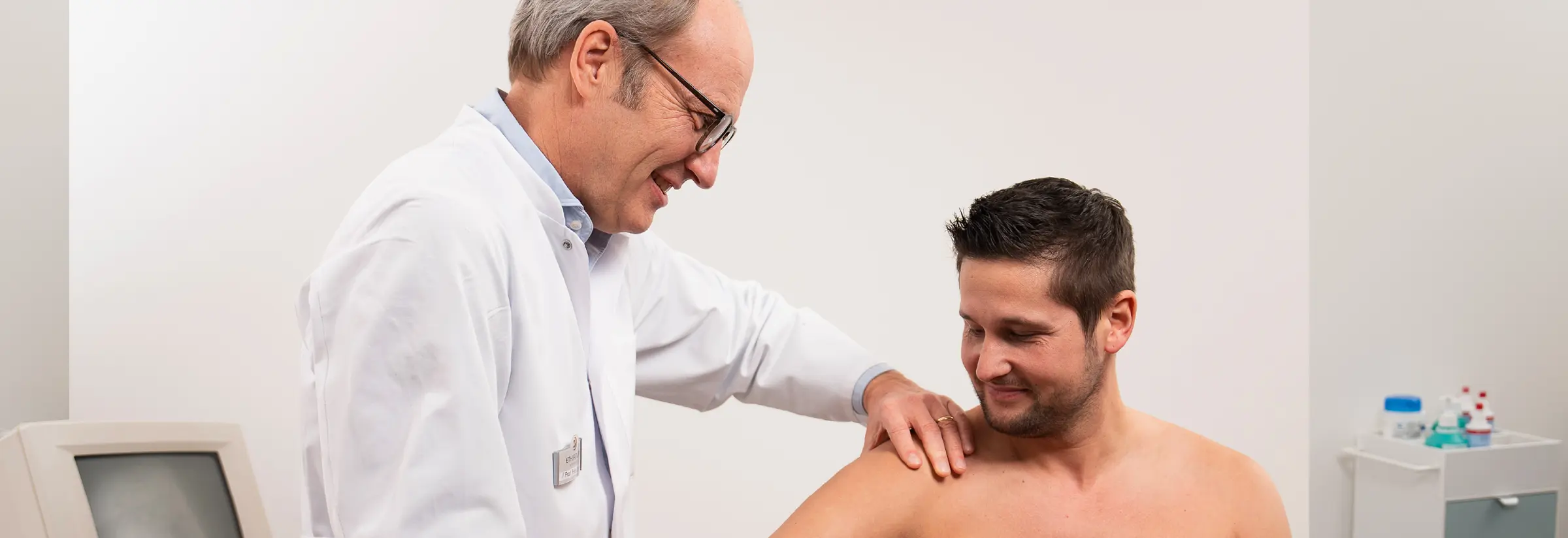 SHOULDER PAIN - CAUSES AND TREATMENTS